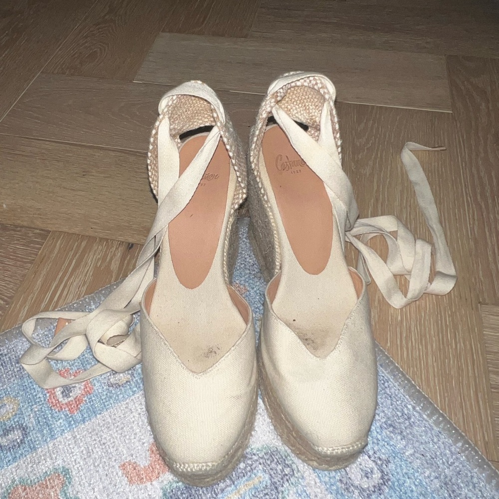 Castaner Cream Espadrille Wedges